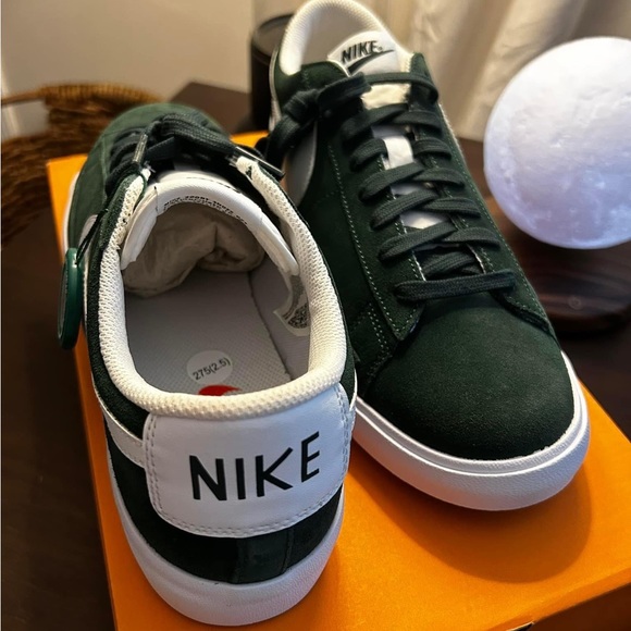 Men’s Nike Blazer Low Suede - Picture 1 of 3